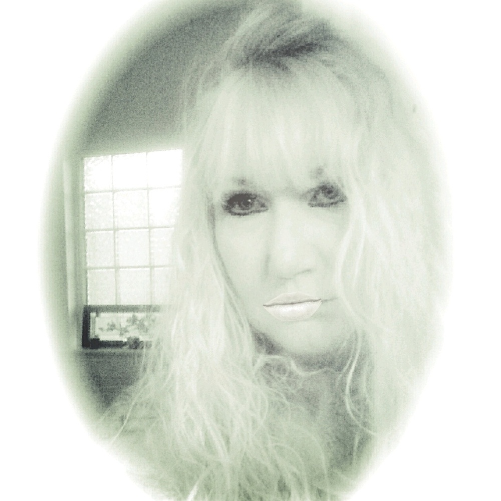 Meet your Posher, Sherri